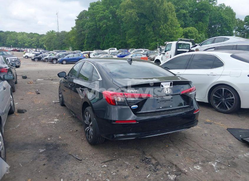 Photo 3 of 2024 Honda Civic EX (VIN 2HGFE1F77RH338897)