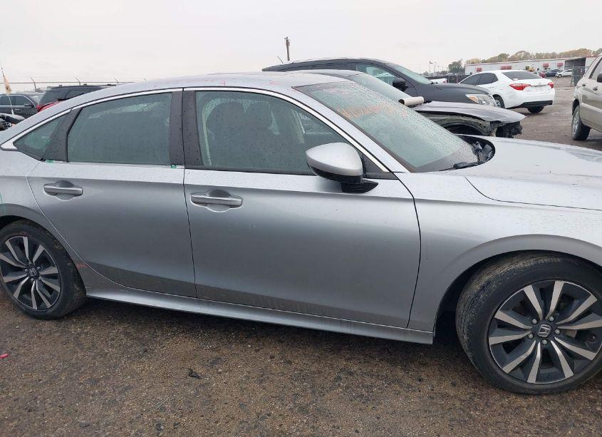 Photo 13 of 2022 Honda Civic EX (VIN 2HGFE1F78NH323576)