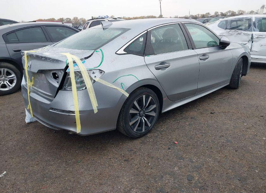 Photo 4 of 2022 Honda Civic EX (VIN 2HGFE1F78NH323576)