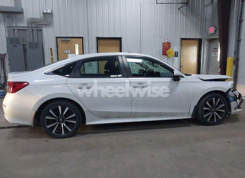 Photo 13 of 2022 Honda Civic EX (VIN 2HGFE1F78NH323948)
