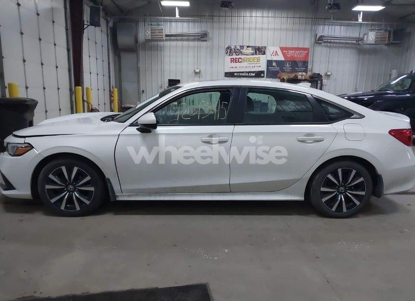 Photo 14 of 2022 Honda Civic EX (VIN 2HGFE1F78NH323948)