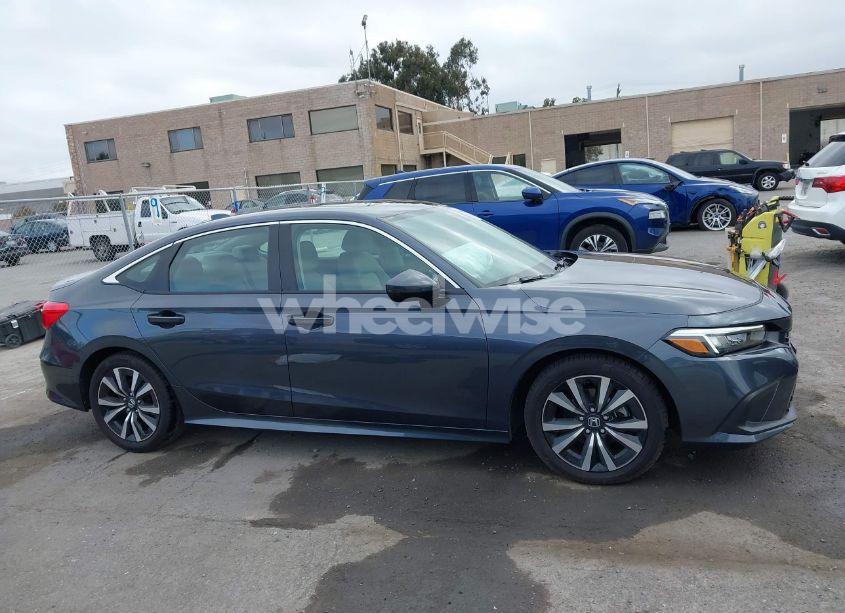 Photo 13 of 2024 Honda Civic EX (VIN 2HGFE1F78RH303771)