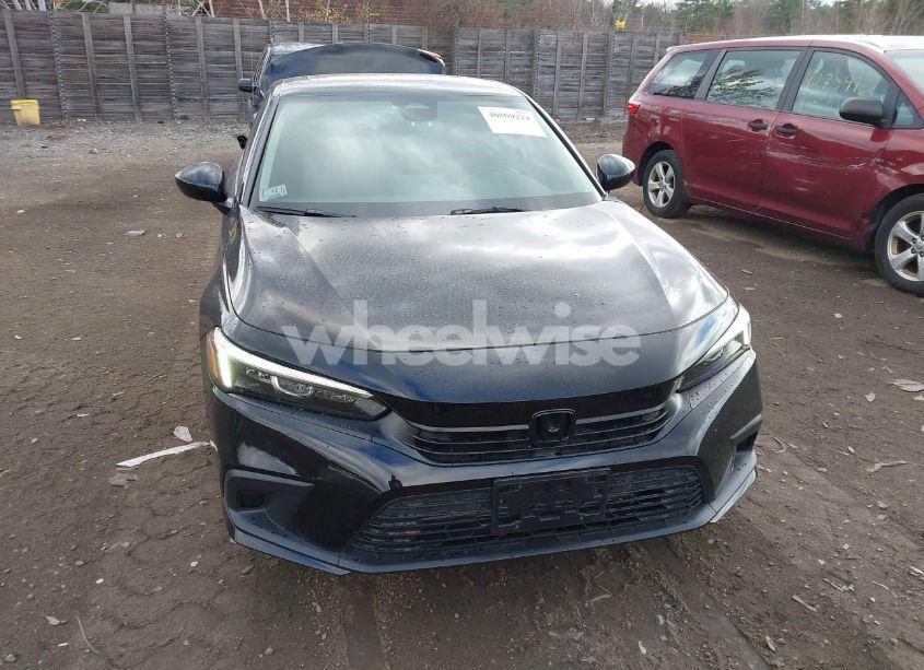 Photo 12 of 2024 Honda Civic EX (VIN 2HGFE1F78RH314074)