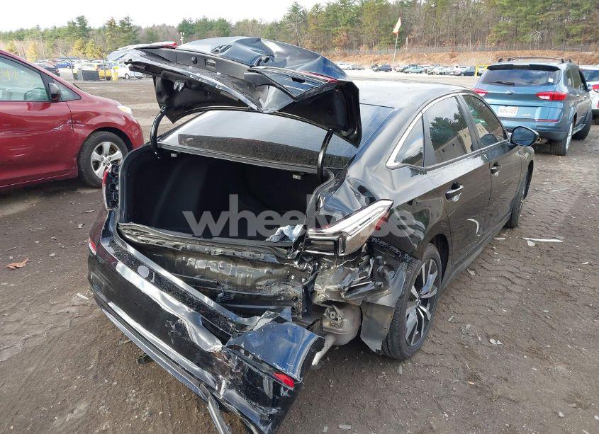 Photo 4 of 2024 Honda Civic EX (VIN 2HGFE1F78RH314074)