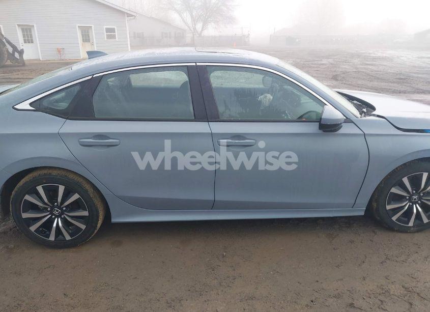 Photo 14 of 2024 Honda Civic EX (VIN 2HGFE1F78RH320862)