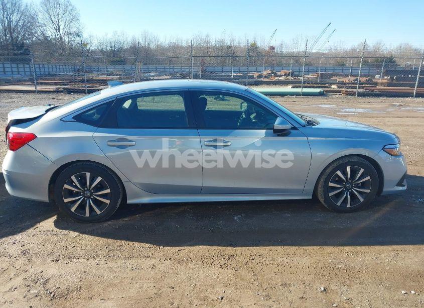 Photo 13 of 2022 Honda Civic EX (VIN 2HGFE1F79NH322128)
