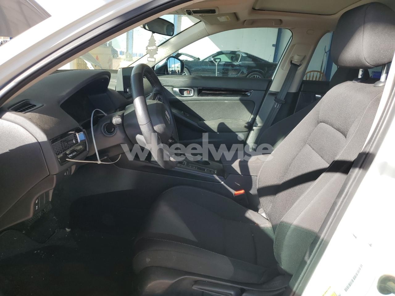 Photo 7 of 2023 HONDA CIVIC EX (VIN 2HGFE1F79PH325257)