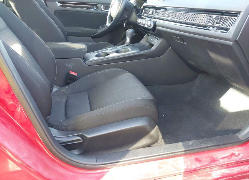 Photo 5 of 2022 Honda Civic EX (VIN 2HGFE1F7XNH306472)