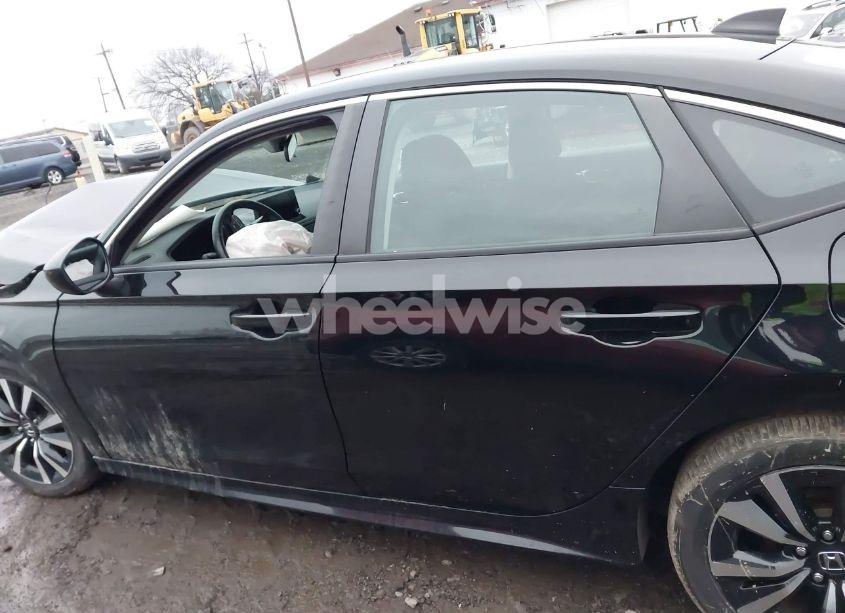 Photo 14 of 2022 Honda Civic EX (VIN 2HGFE1F7XNH310456)