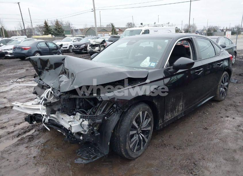 Photo 2 of 2022 Honda Civic EX (VIN 2HGFE1F7XNH310456)