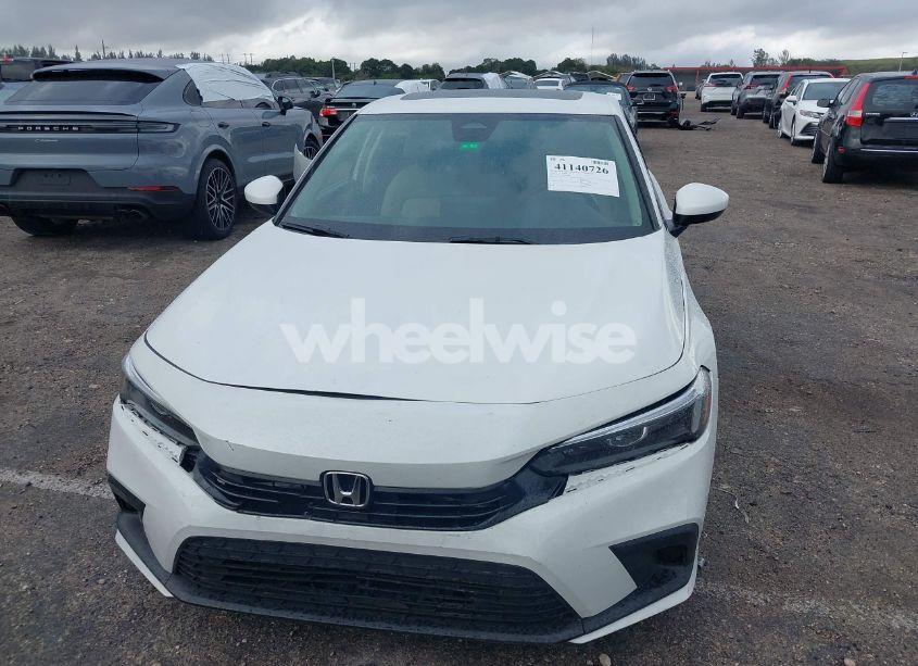 Photo 12 of 2022 Honda Civic EX (VIN 2HGFE1F7XNH323403)