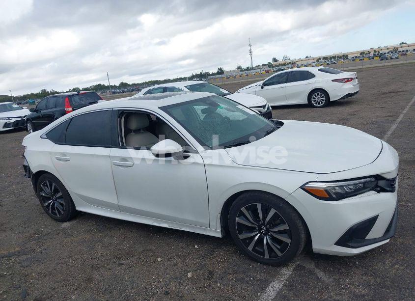 Photo 13 of 2022 Honda Civic EX (VIN 2HGFE1F7XNH323403)