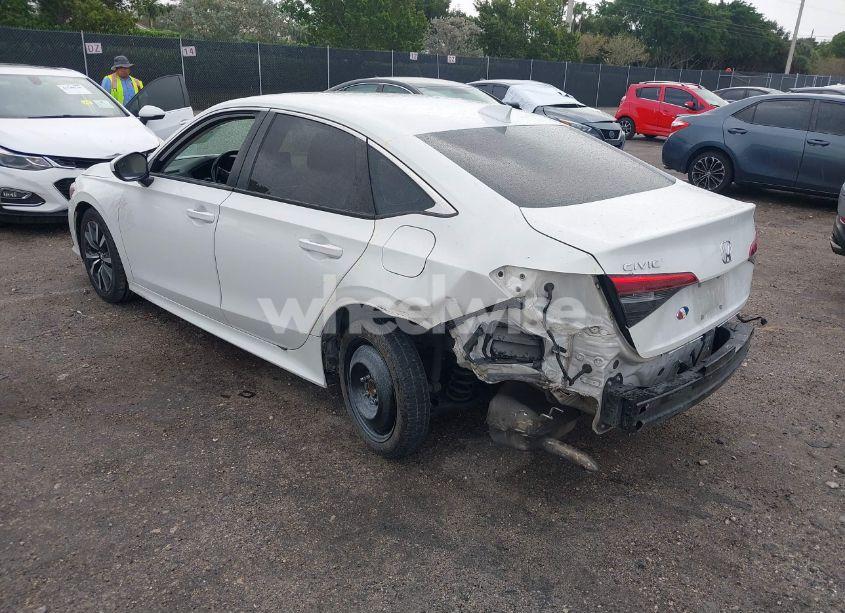 Photo 3 of 2022 Honda Civic EX (VIN 2HGFE1F7XNH323403)