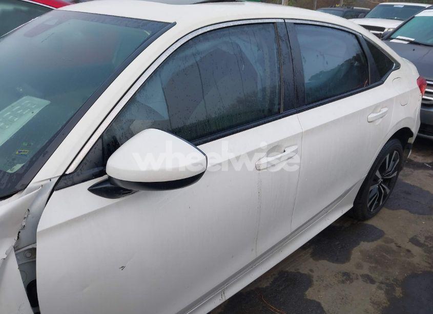 Photo 14 of 2024 Honda Civic EX (VIN 2HGFE1F7XRH320376)