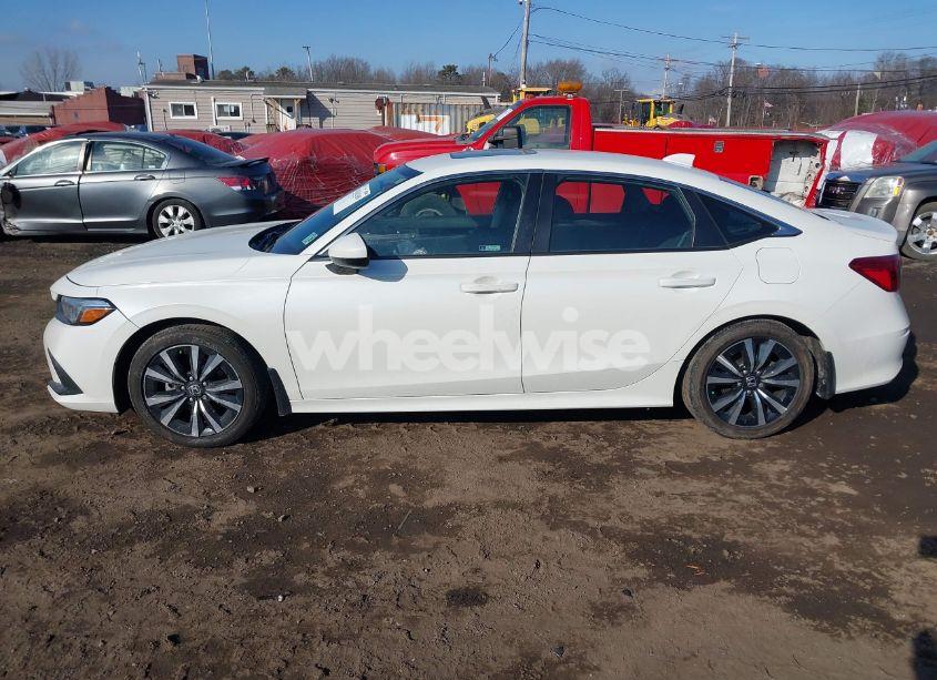 Photo 14 of 2024 Honda Civic EX (VIN 2HGFE1F7XRH325058)