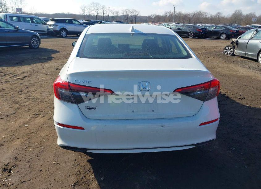 Photo 16 of 2024 Honda Civic EX (VIN 2HGFE1F7XRH325058)