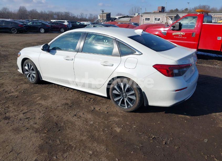 Photo 3 of 2024 Honda Civic EX (VIN 2HGFE1F7XRH325058)