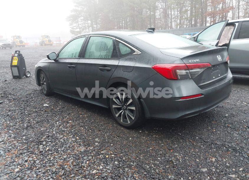 Photo 3 of 2024 Honda Civic EX (VIN 2HGFE1F7XRH335525)