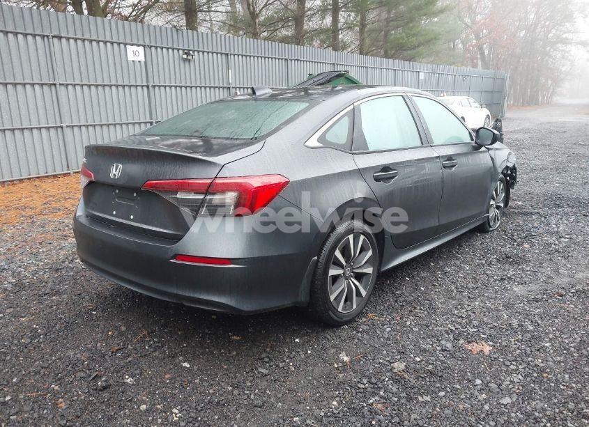 Photo 4 of 2024 Honda Civic EX (VIN 2HGFE1F7XRH335525)