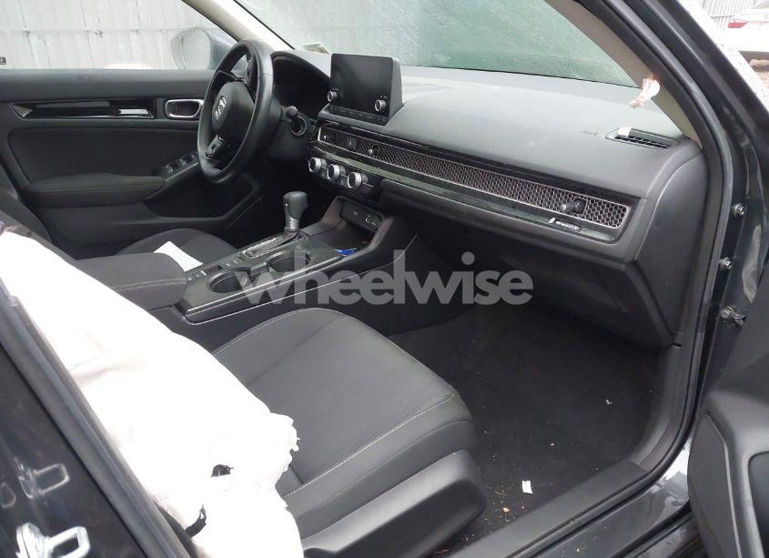 Photo 5 of 2024 Honda Civic EX (VIN 2HGFE1F7XRH335525)