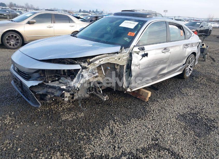 Photo 6 of 2022 Honda Civic TOURING (VIN 2HGFE1F90NH317191)