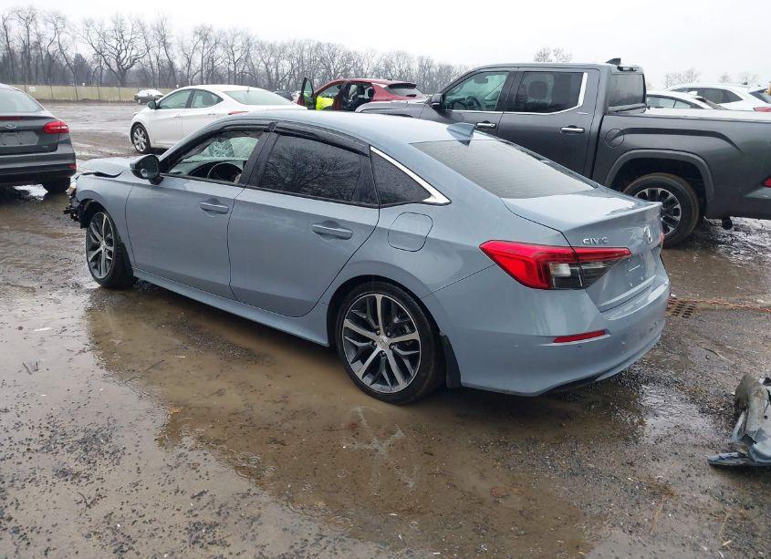 Photo 3 of 2024 Honda Civic TOURING (VIN 2HGFE1F90RH314717)