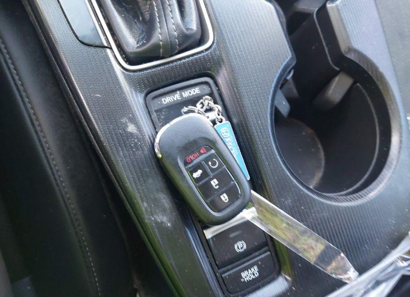 Photo 11 of 2024 Honda Civic TOURING (VIN 2HGFE1F90RH324423)