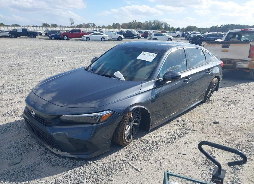 Photo 2 of 2024 Honda Civic TOURING (VIN 2HGFE1F90RH324423)