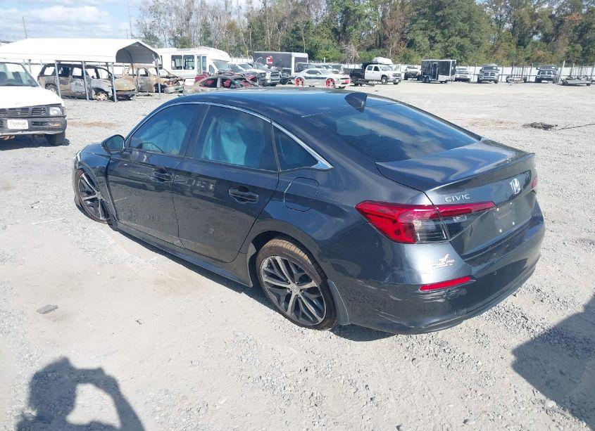 Photo 3 of 2024 Honda Civic TOURING (VIN 2HGFE1F90RH324423)