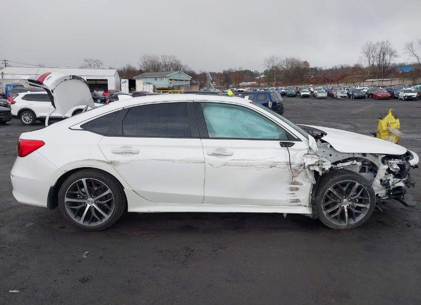 Photo 13 of 2024 Honda Civic TOURING (VIN 2HGFE1F90RH326415)