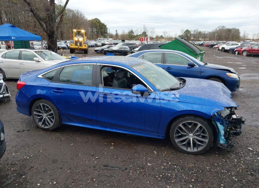 Photo 13 of 2024 Honda Civic TOURING (VIN 2HGFE1F90RH336099)