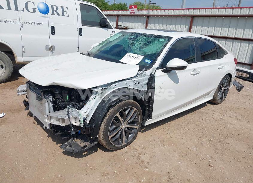 Photo 2 of 2024 Honda Civic TOURING (VIN 2HGFE1F90RH341254)