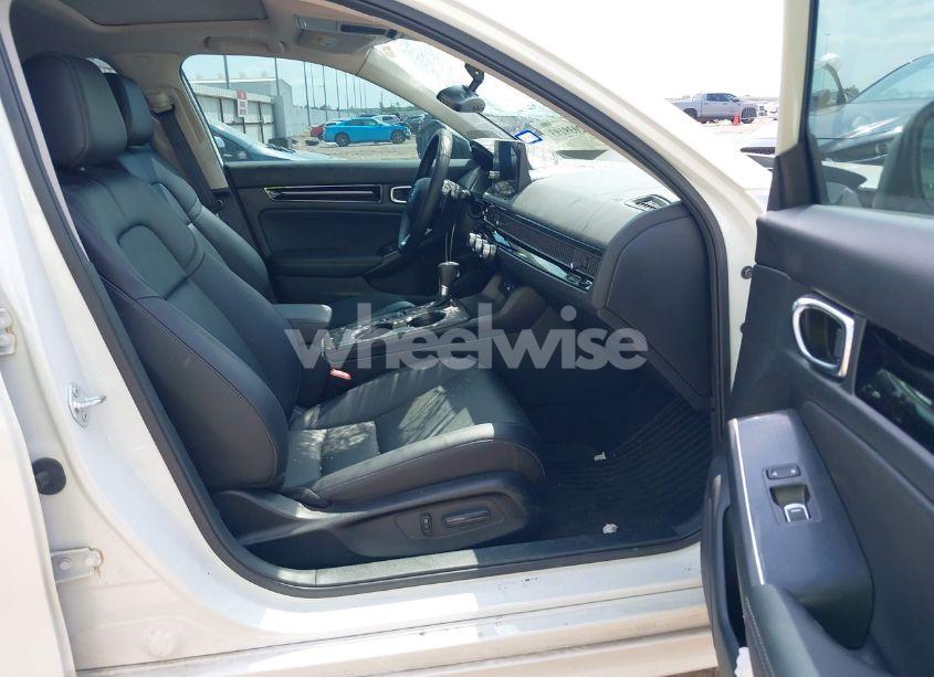 Photo 5 of 2024 Honda Civic TOURING (VIN 2HGFE1F90RH341254)