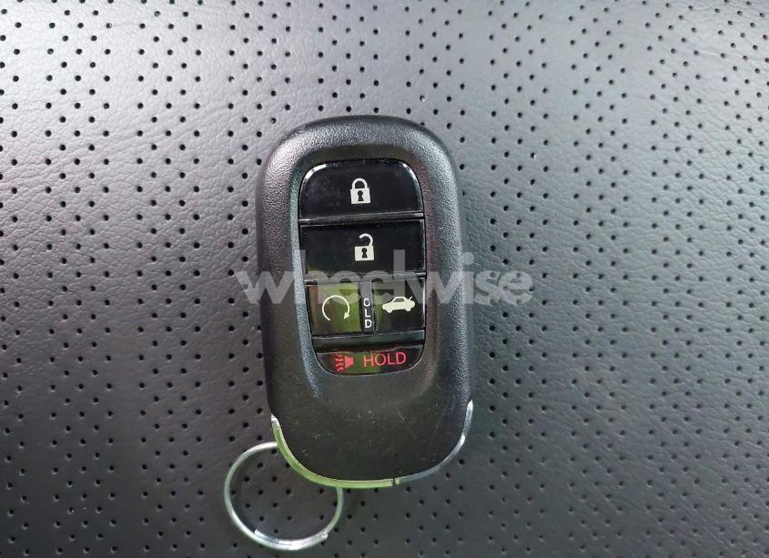 Photo 11 of 2022 Honda Civic TOURING (VIN 2HGFE1F91NH308547)