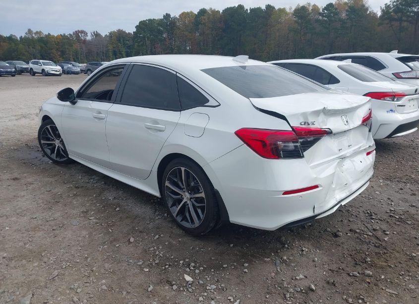 Photo 3 of 2024 Honda Civic TOURING (VIN 2HGFE1F91RH307209)