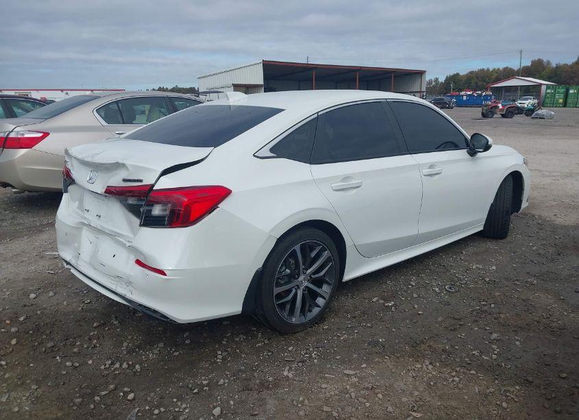 Photo 4 of 2024 Honda Civic TOURING (VIN 2HGFE1F91RH307209)