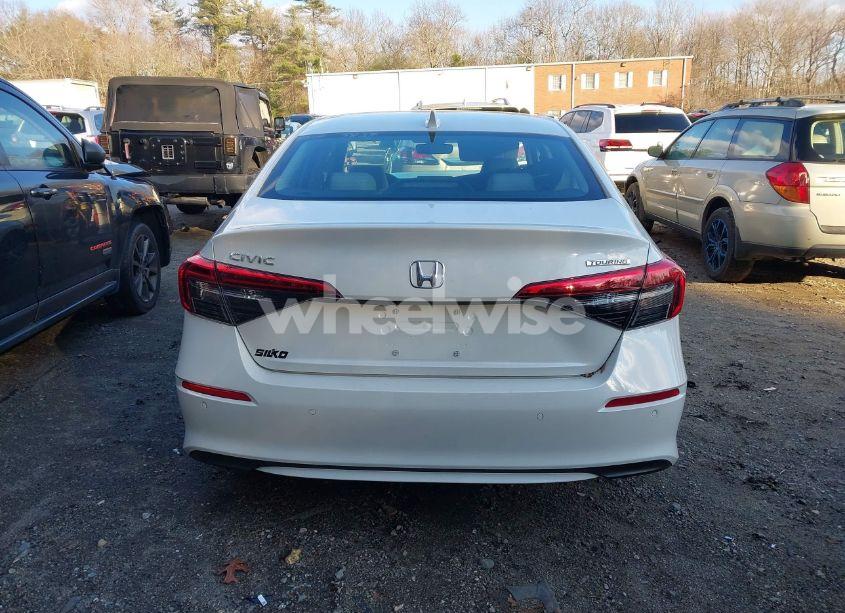 Photo 16 of 2024 Honda Civic TOURING (VIN 2HGFE1F91RH327413)