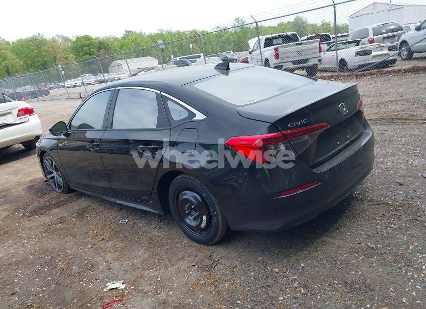 Photo 3 of 2024 Honda Civic TOURING (VIN 2HGFE1F91RH329405)