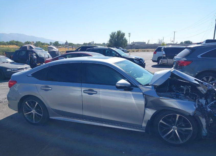 Photo 14 of 2022 Honda Civic TOURING (VIN 2HGFE1F92NH300957)