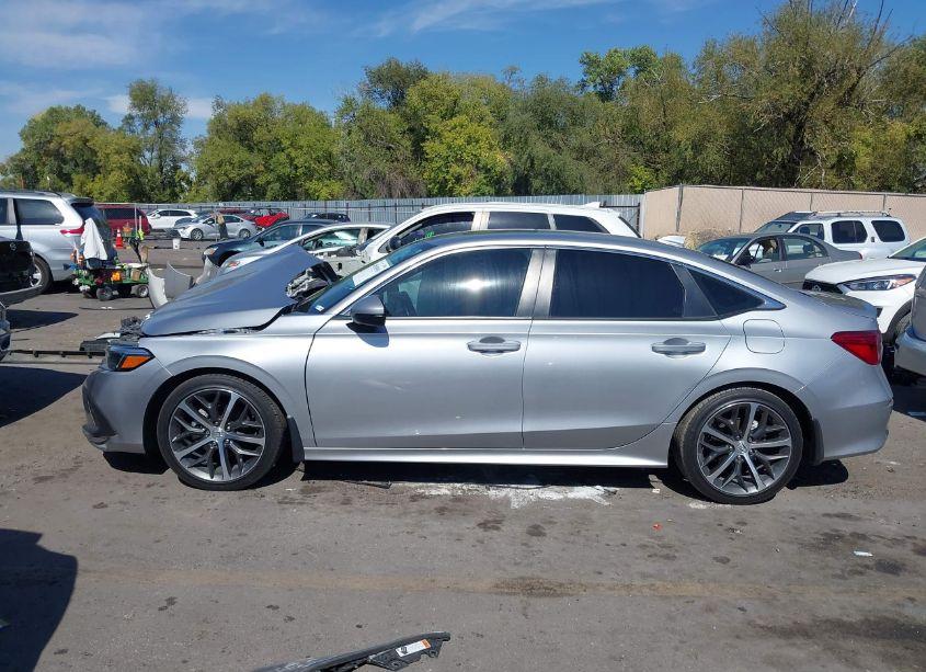 Photo 15 of 2022 Honda Civic TOURING (VIN 2HGFE1F92NH300957)