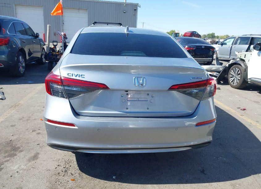 Photo 17 of 2022 Honda Civic TOURING (VIN 2HGFE1F92NH300957)