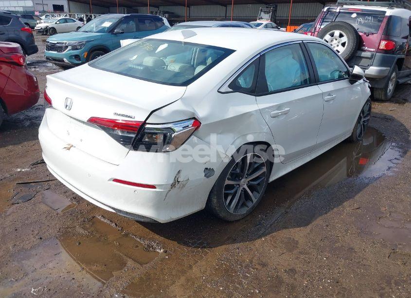 Photo 4 of 2023 Honda Civic TOURING (VIN 2HGFE1F92PH305336)