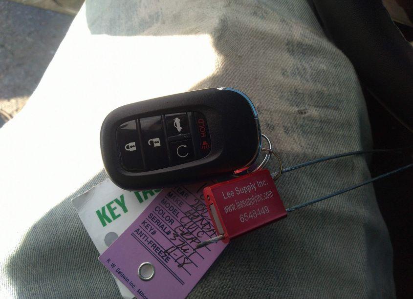 Photo 11 of 2023 Honda Civic TOURING (VIN 2HGFE1F92PH313761)