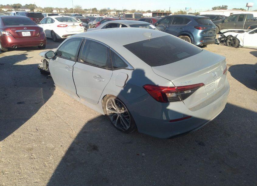 Photo 3 of 2023 Honda Civic TOURING (VIN 2HGFE1F92PH313761)