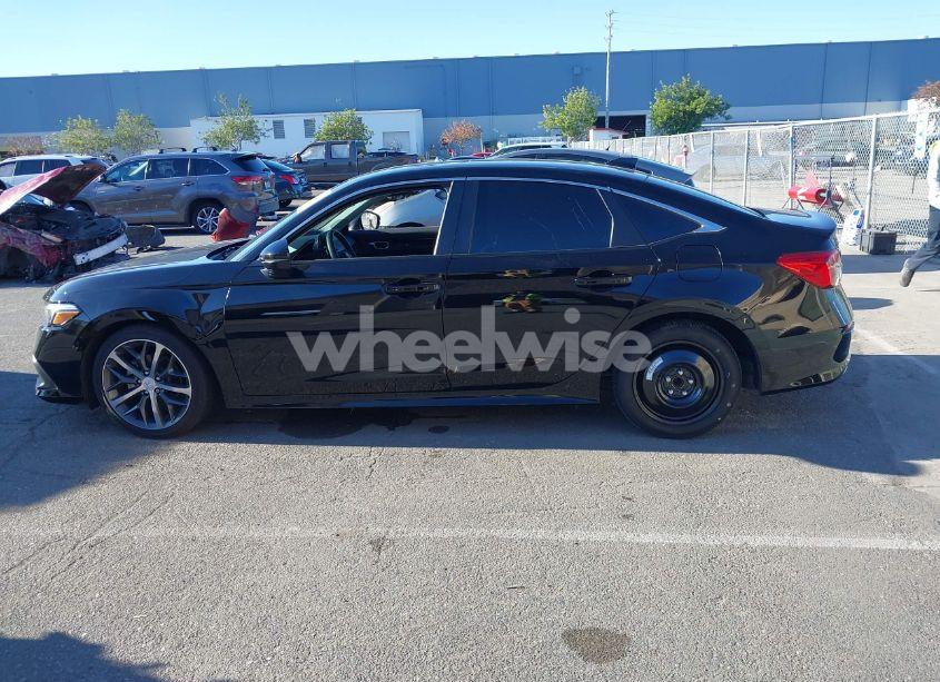 Photo 14 of 2024 Honda Civic TOURING (VIN 2HGFE1F92RH300138)