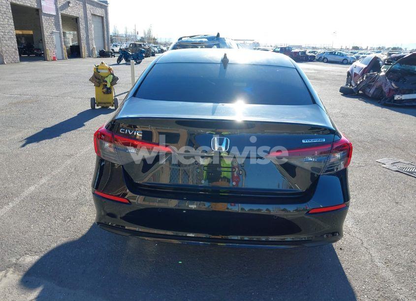 Photo 16 of 2024 Honda Civic TOURING (VIN 2HGFE1F92RH300138)