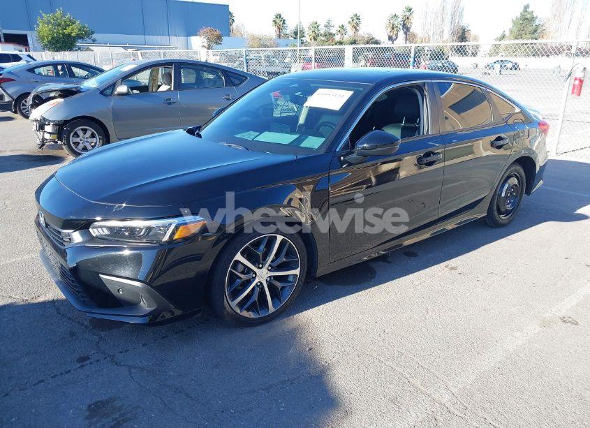 Photo 2 of 2024 Honda Civic TOURING (VIN 2HGFE1F92RH300138)