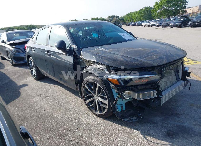 2024 Honda Civic TOURING (VIN 2HGFE1F92RH318686) main photo