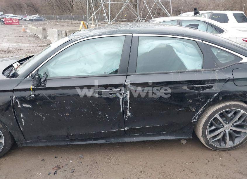 Photo 14 of 2024 Honda Civic TOURING (VIN 2HGFE1F92RH337092)