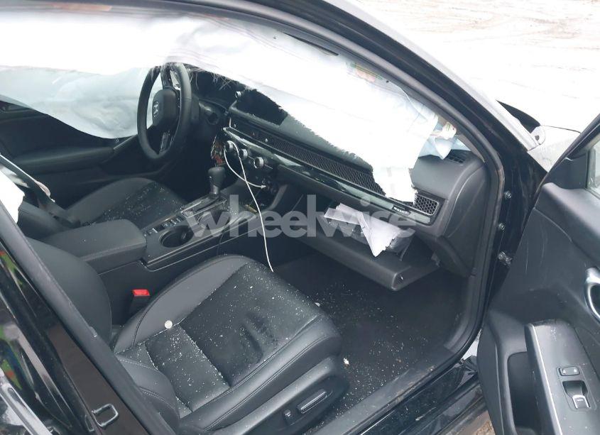 Photo 5 of 2024 Honda Civic TOURING (VIN 2HGFE1F92RH337092)